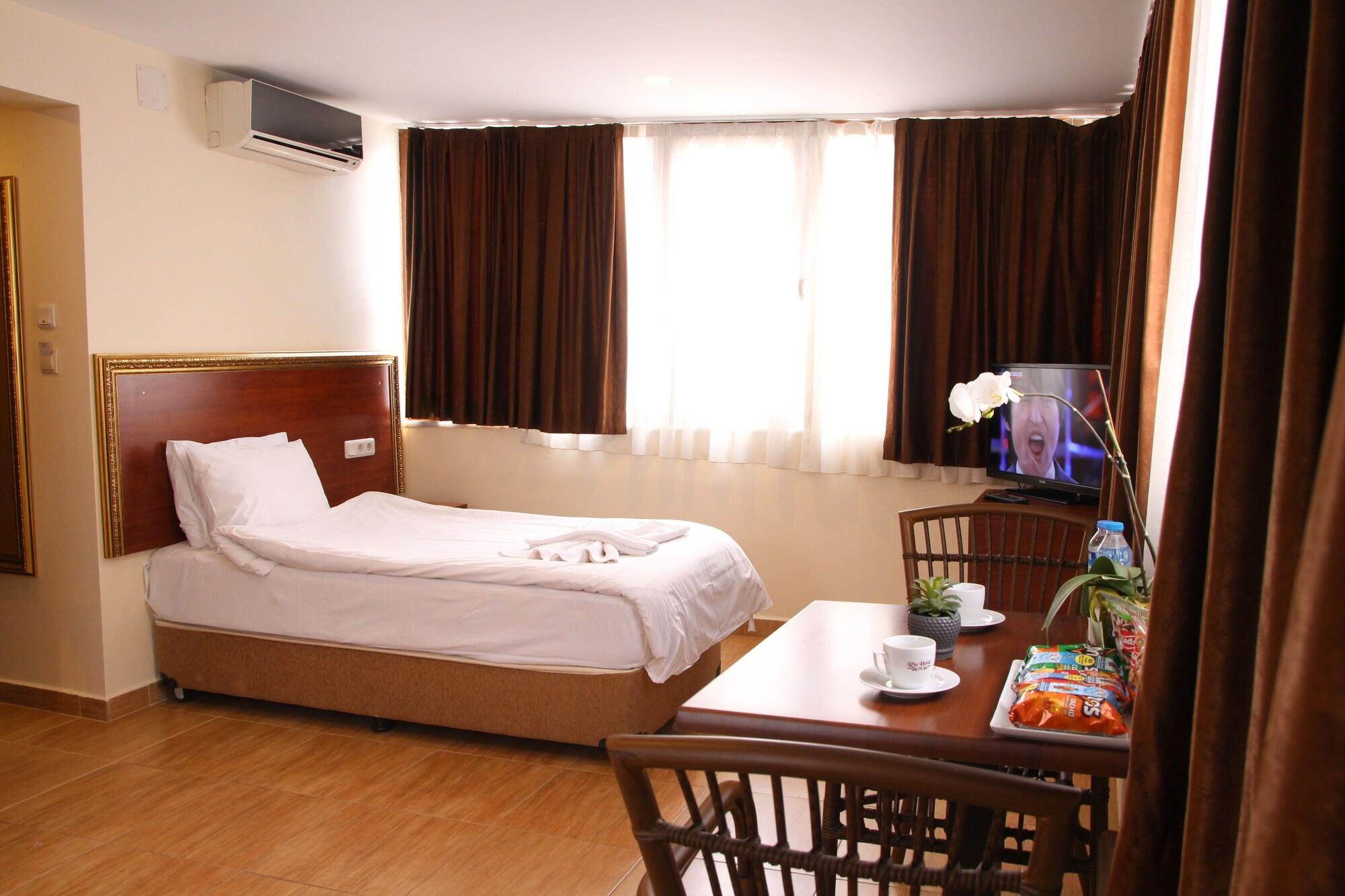 Hotel Real Life Provincia di Provincia di Istanbul Esterno foto