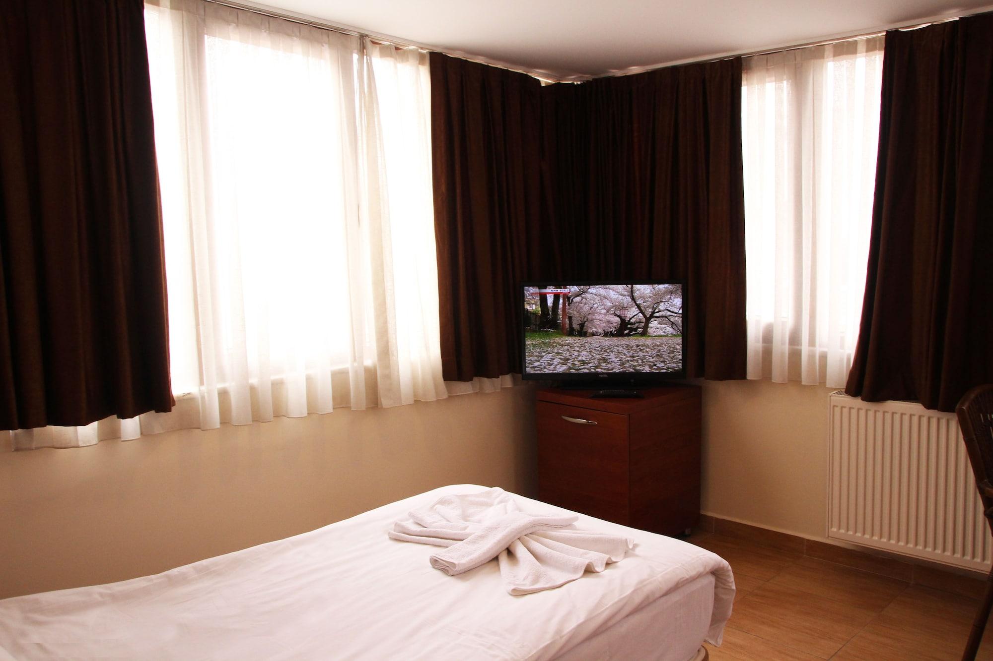 Hotel Real Life Provincia di Provincia di Istanbul Esterno foto