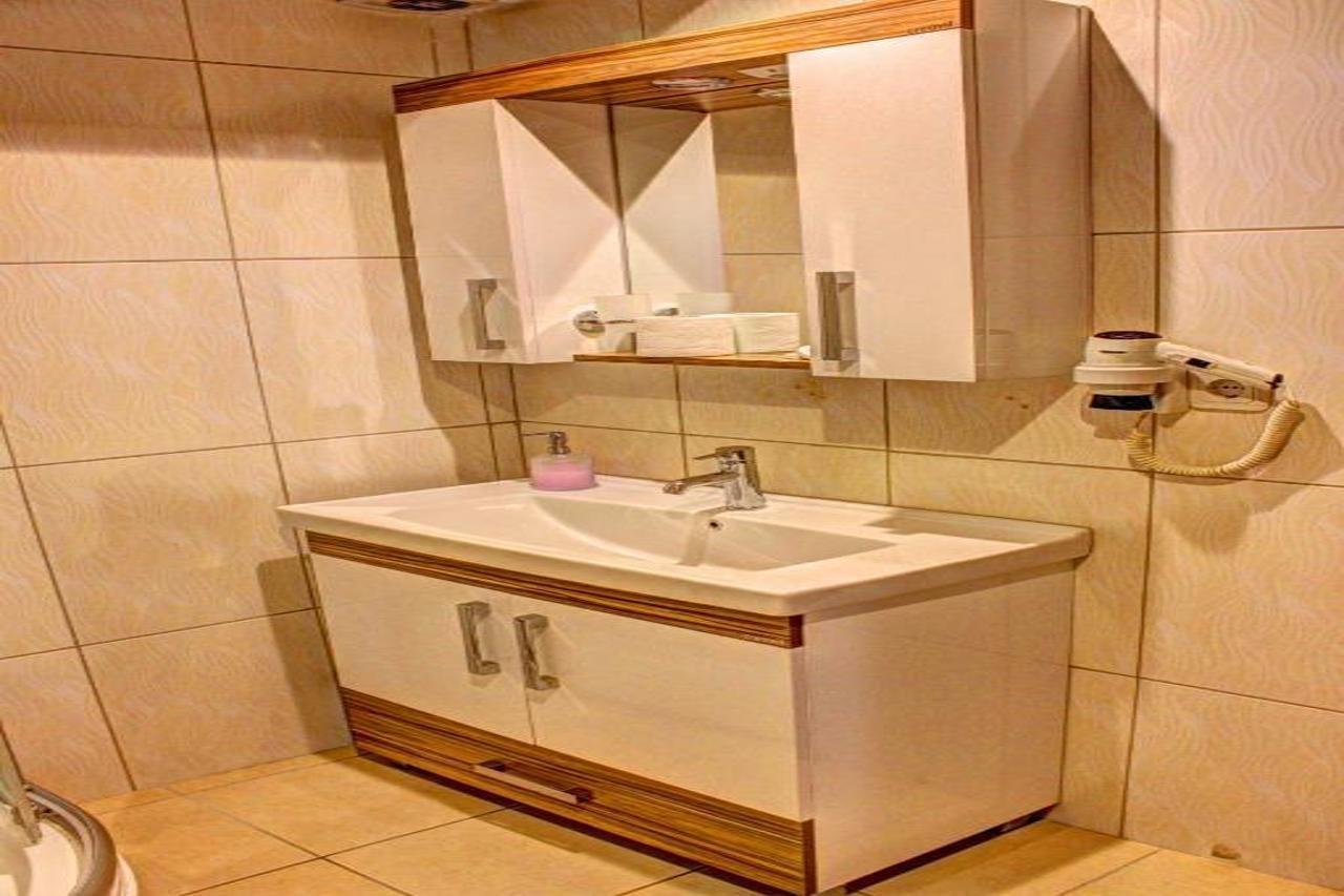 Hotel Real Life Provincia di Provincia di Istanbul Esterno foto