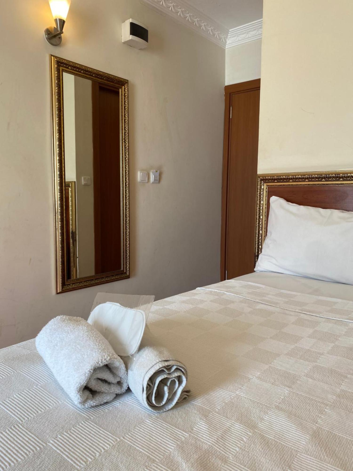 Hotel Real Life Provincia di Provincia di Istanbul Esterno foto